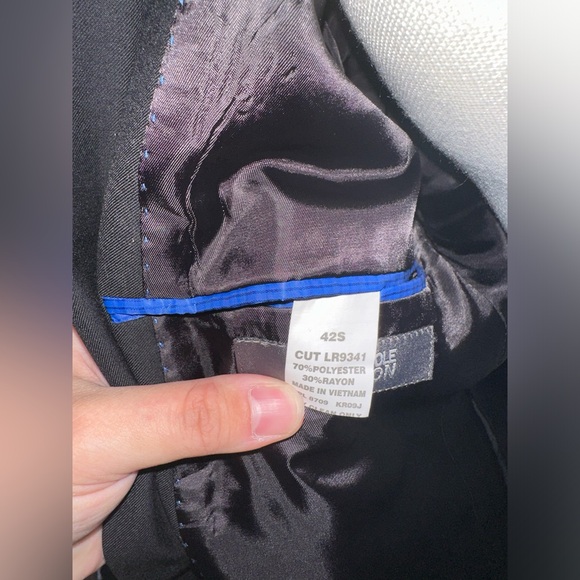 NWOT Kenneth Cole suit jacket - Picture 7 of 7